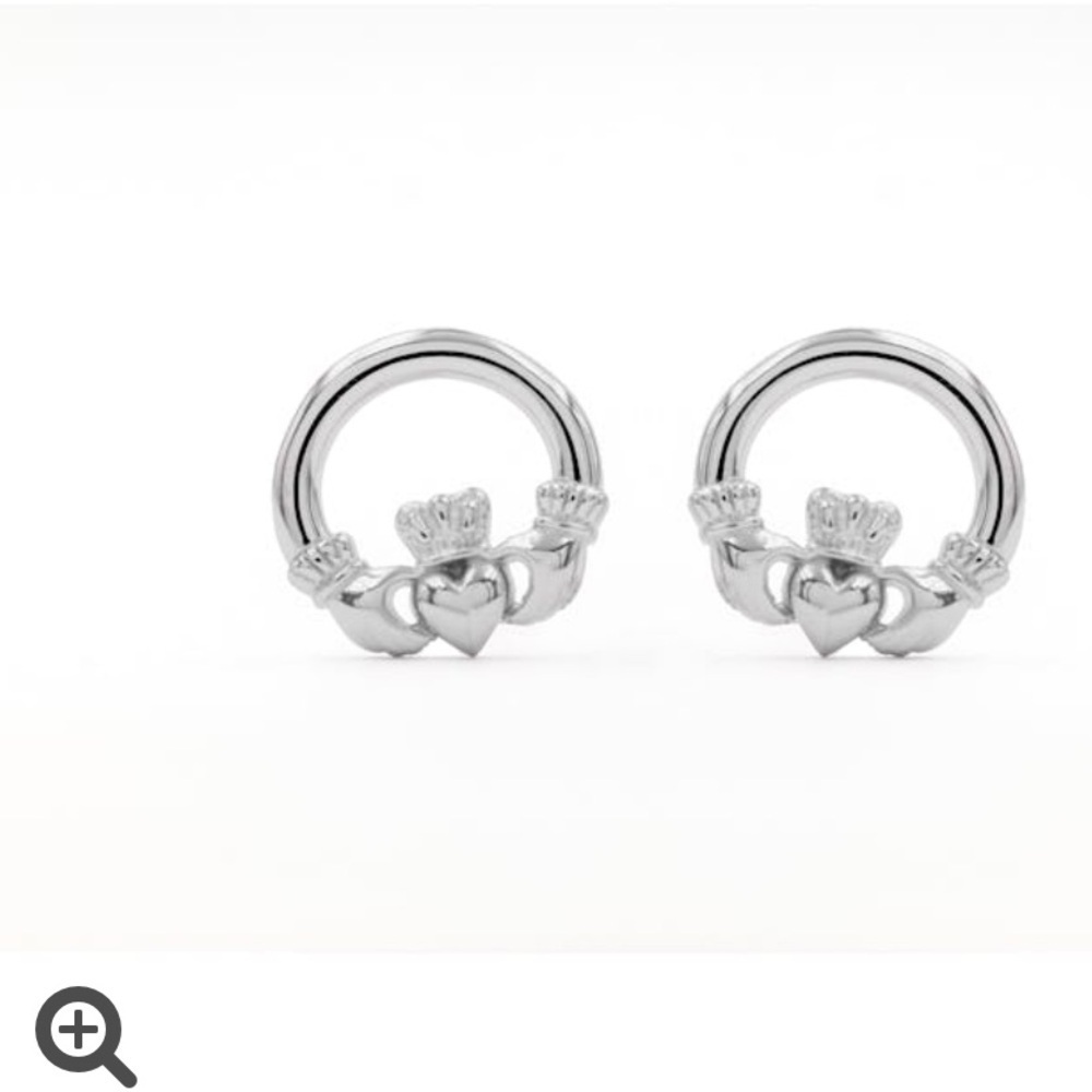 Sterling Silver Claddagh Stud Earring